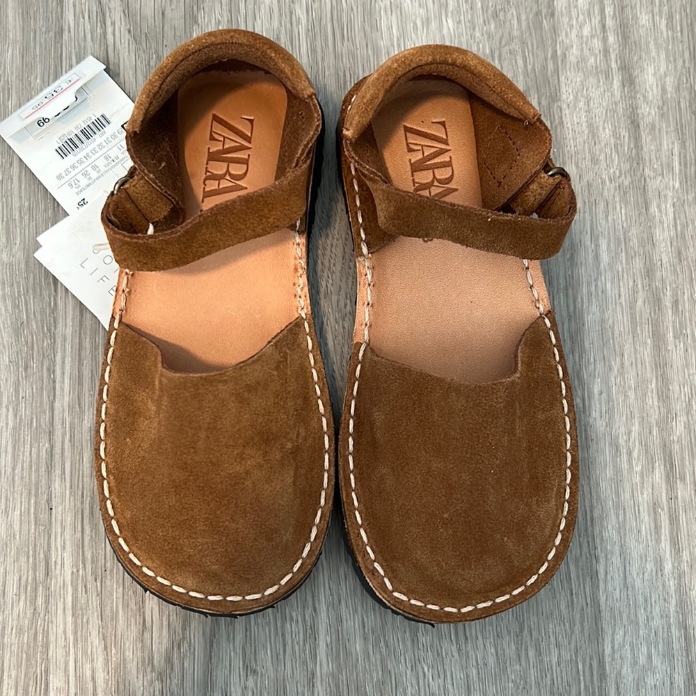 Little girls shoes